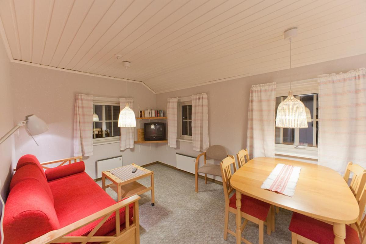 布鲁克斯瓦拉那Lullens Stugby - Laegenhetshuset 6-9公寓 外观 照片